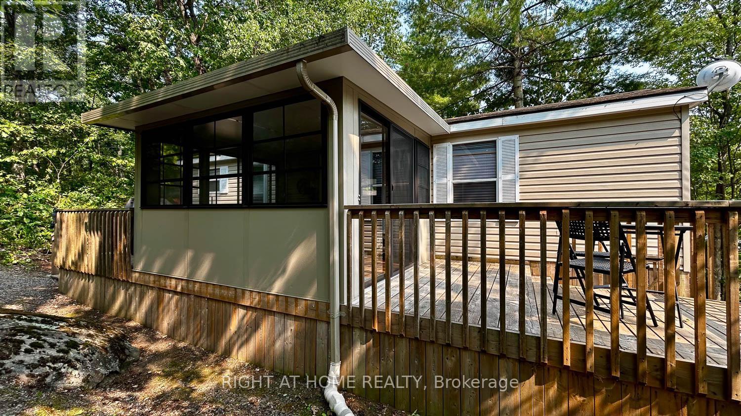 29 Maple Ridge - 1336 South Morrison Lake Road, Gravenhurst, ON - Outdoor With Deck Patio Veranda