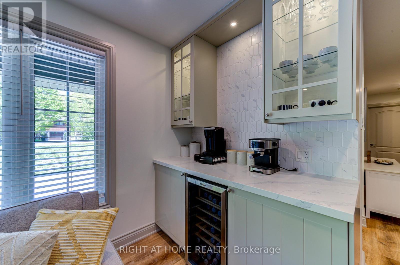214 Desroches Trail, Tiny, ON - Indoor