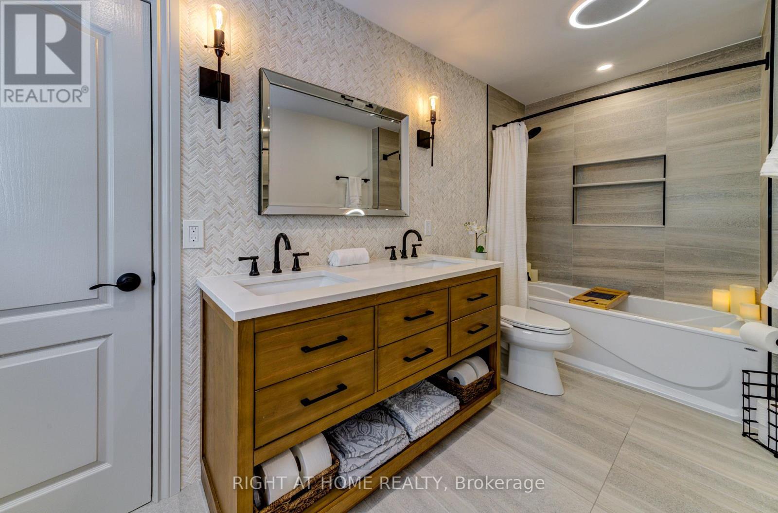 214 Desroches Trail, Tiny, ON - Indoor Photo Showing Bathroom