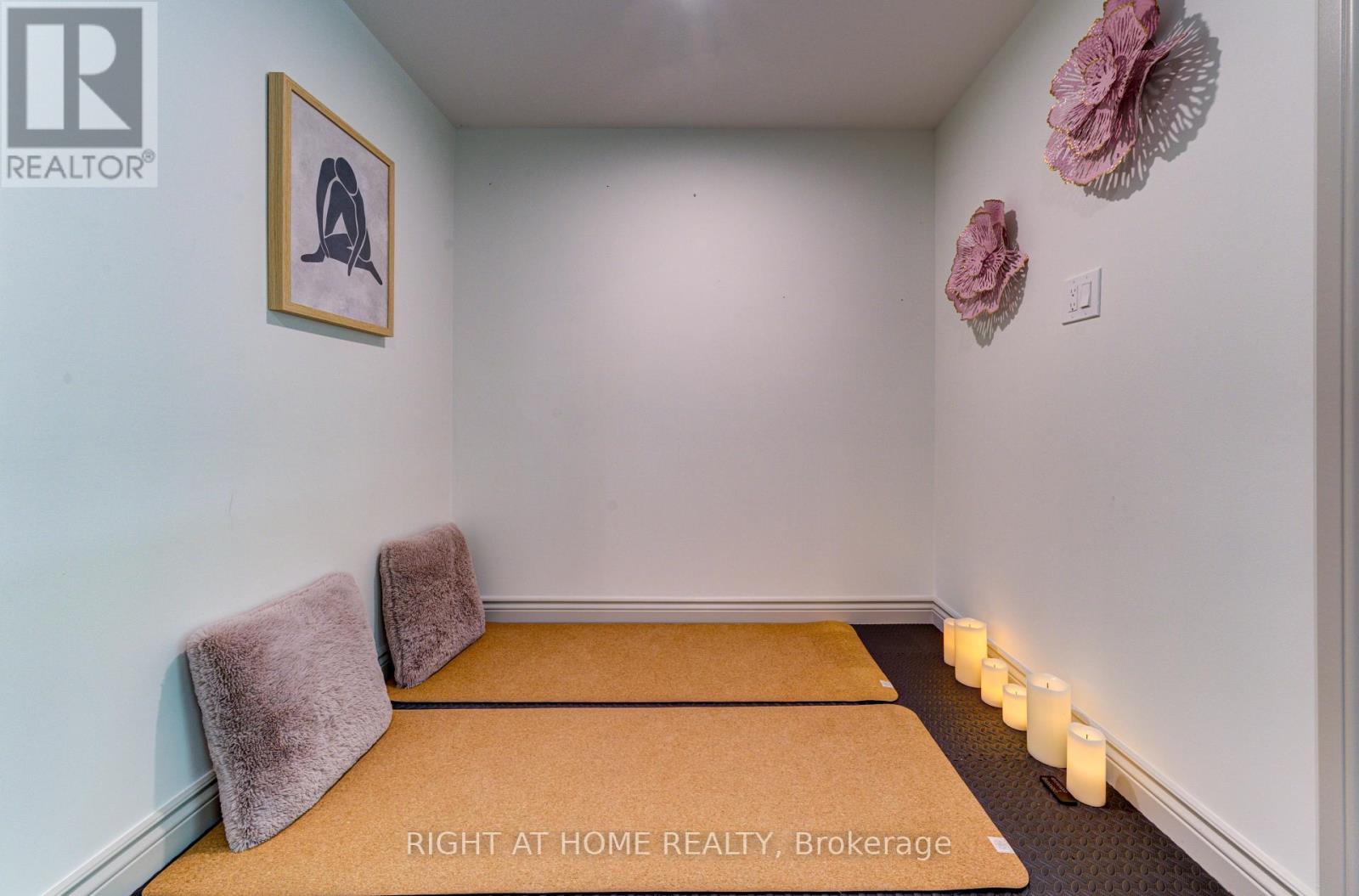 214 Desroches Trail, Tiny, ON - Indoor Photo Showing Other Room
