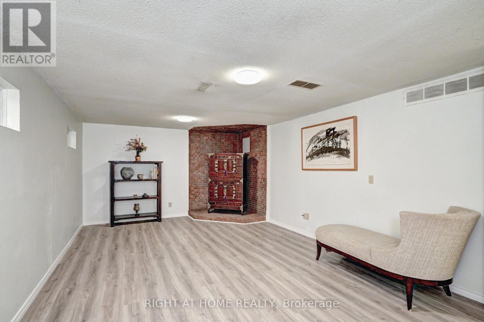 92 Pinemeadow Crescent, Waterloo, ON - Indoor