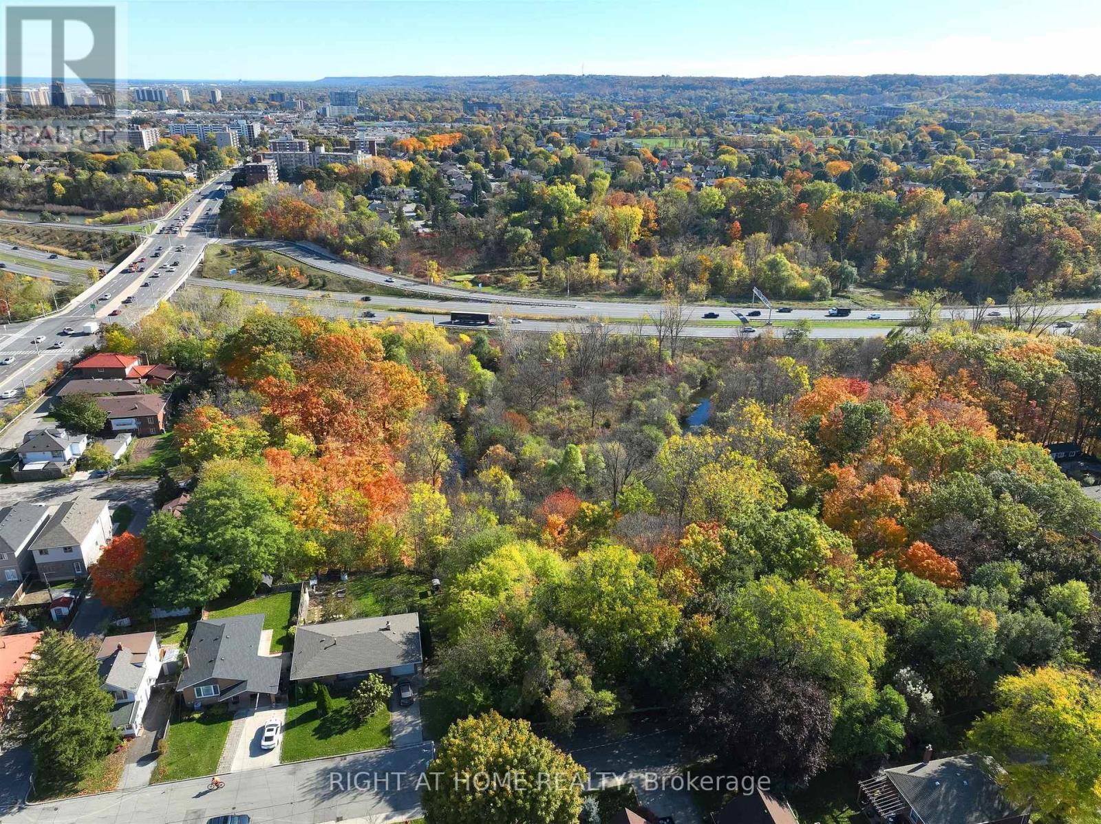 353 Queenston Road, Hamilton, ON - Outdoor With View