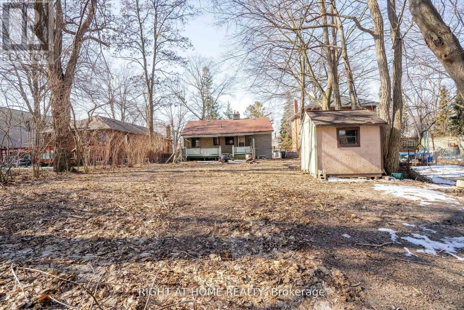 1045 Deta Road, Mississauga, ON - Outdoor