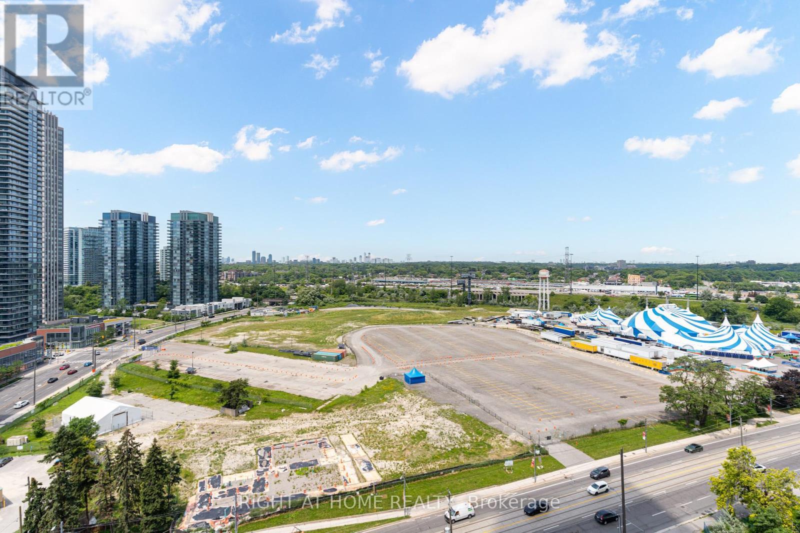 1413 - 30 Shore Breeze Drive, Toronto, ON - Outdoor With View