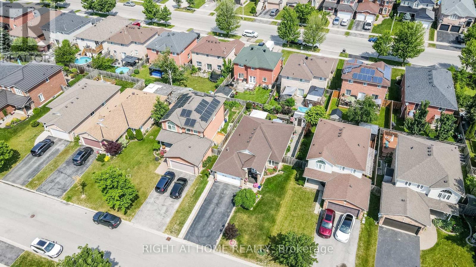 Super Location - 36 Benjamin Lane, Barrie, ON - Outdoor With View