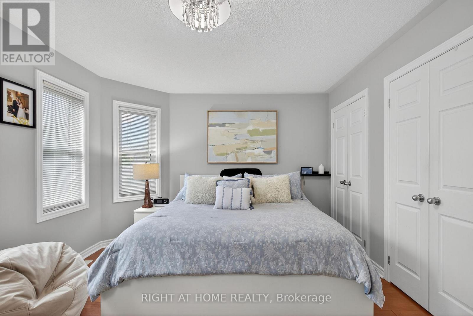 3 Player Drive, Barrie, ON - Indoor Photo Showing Bedroom