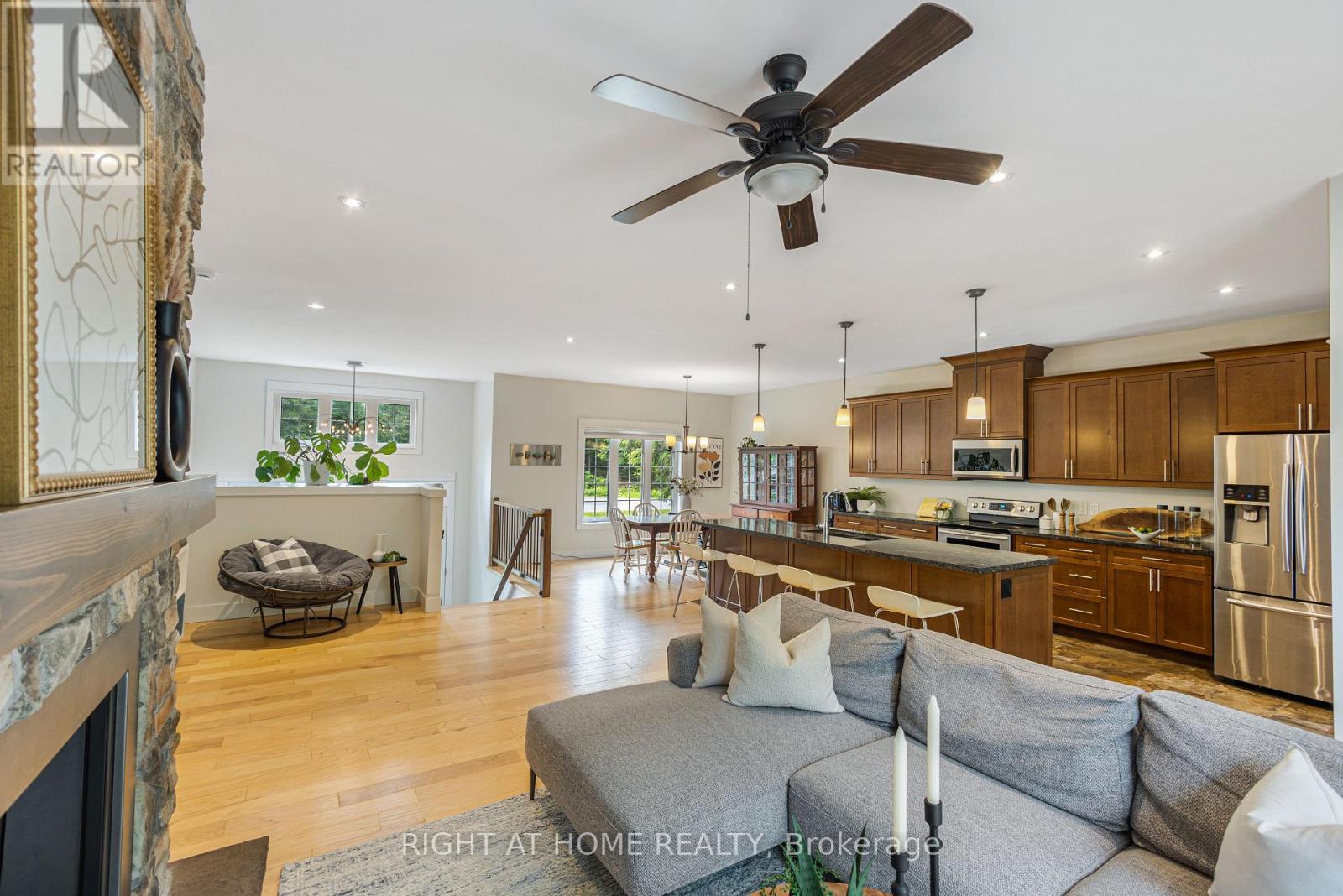 590 Golf Course Road, Douro-Dummer, ON - Indoor