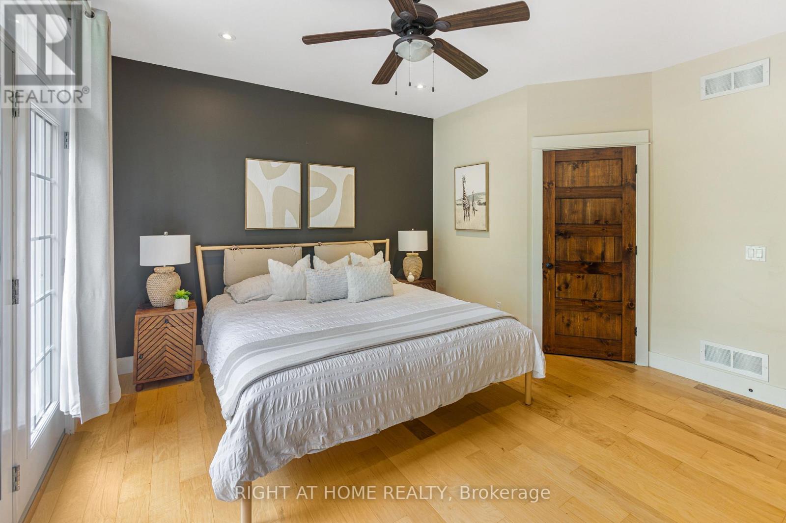 590 Golf Course Road, Douro-Dummer, ON - Indoor Photo Showing Bedroom