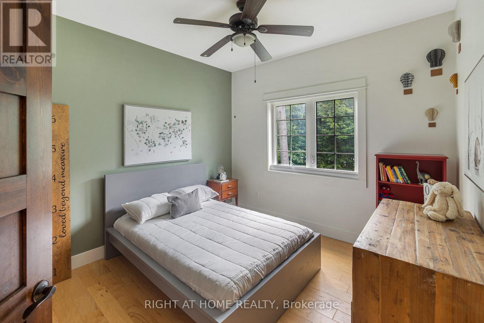590 Golf Course Road, Douro-Dummer, ON - Indoor Photo Showing Bedroom