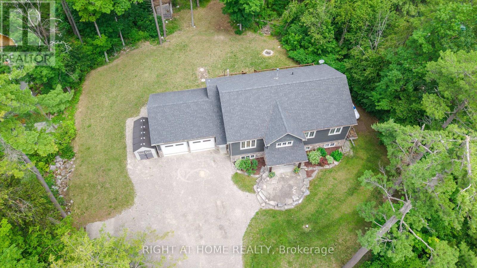 590 Golf Course Road, Douro-Dummer, ON - Outdoor