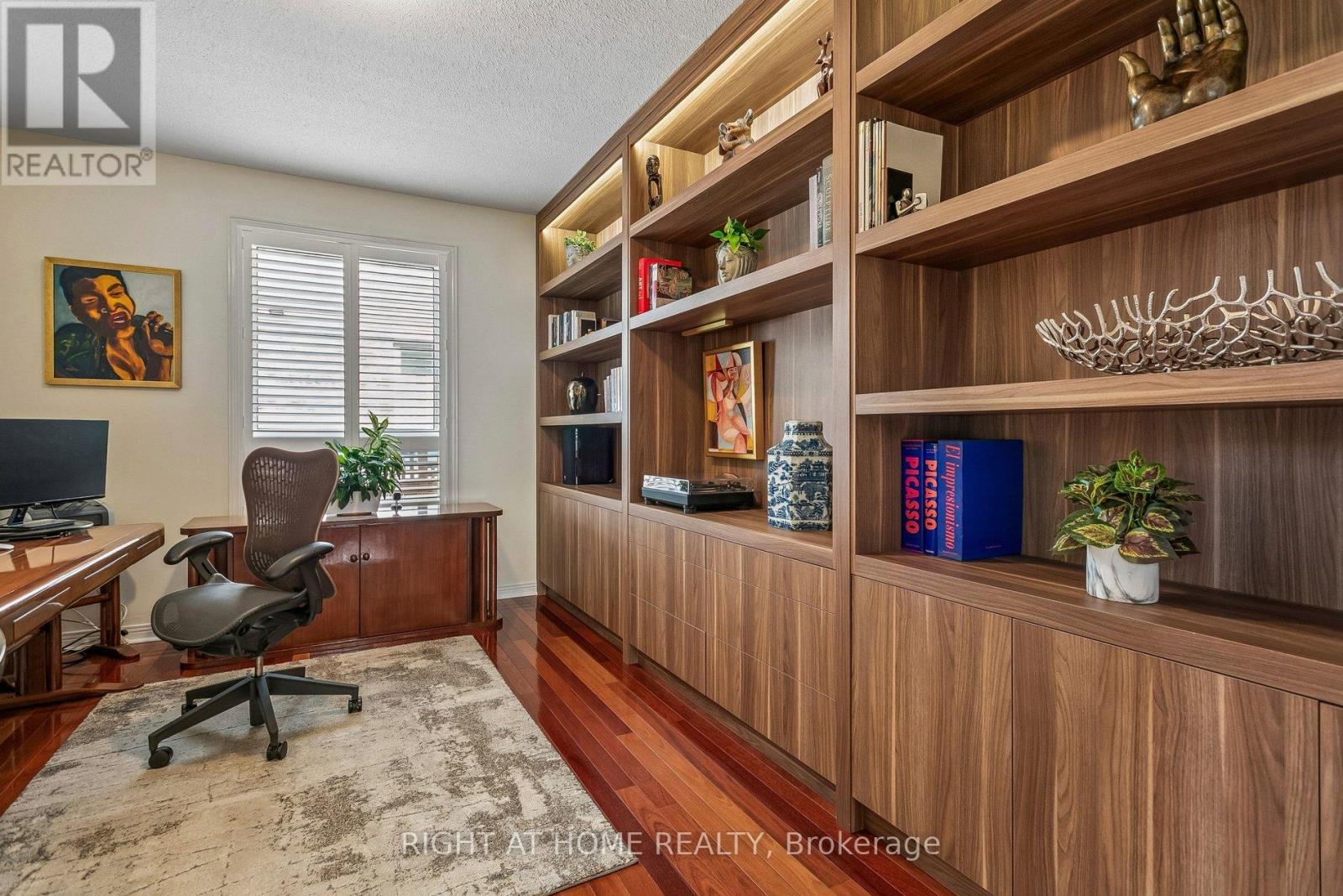 4263 Couples Crescent, Burlington, ON
