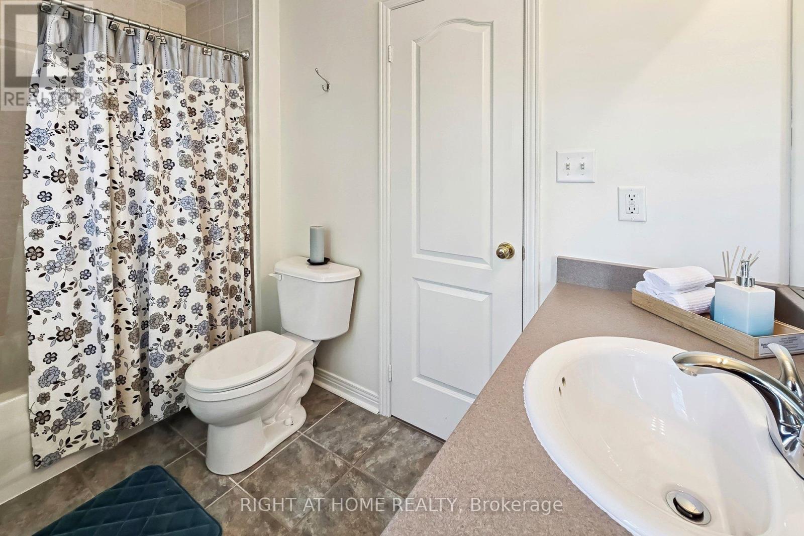 4263 Couples Crescent, Burlington, ON