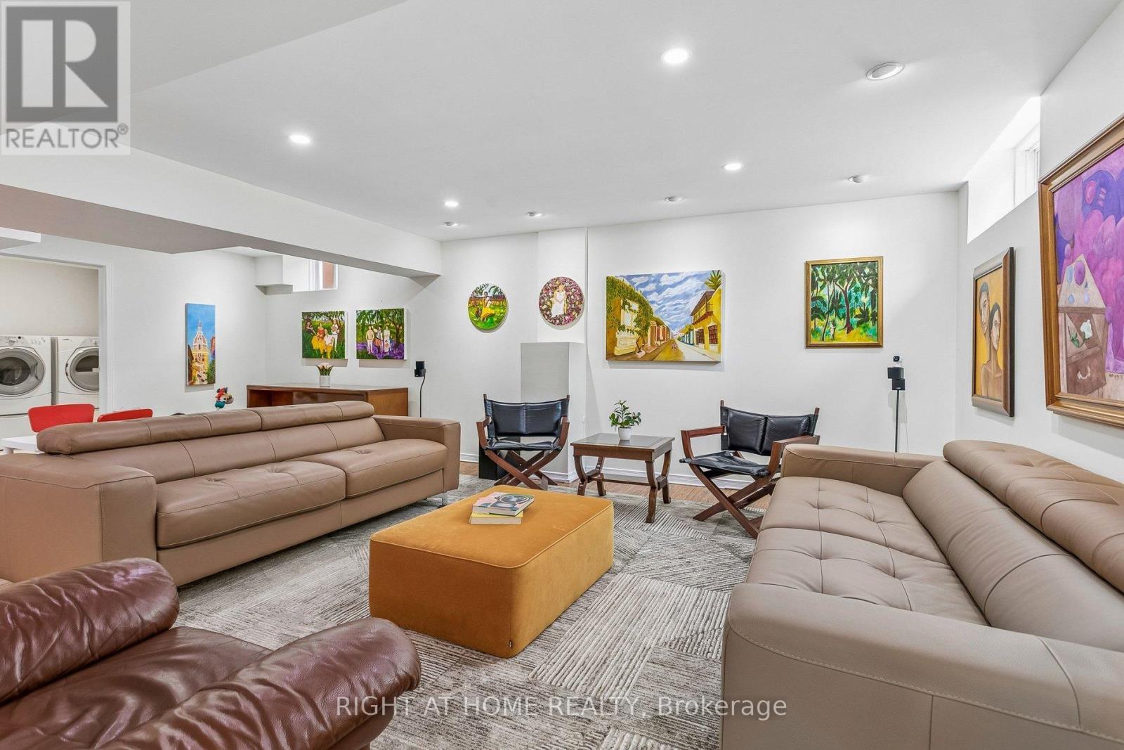 4263 Couples Crescent, Burlington, ON
