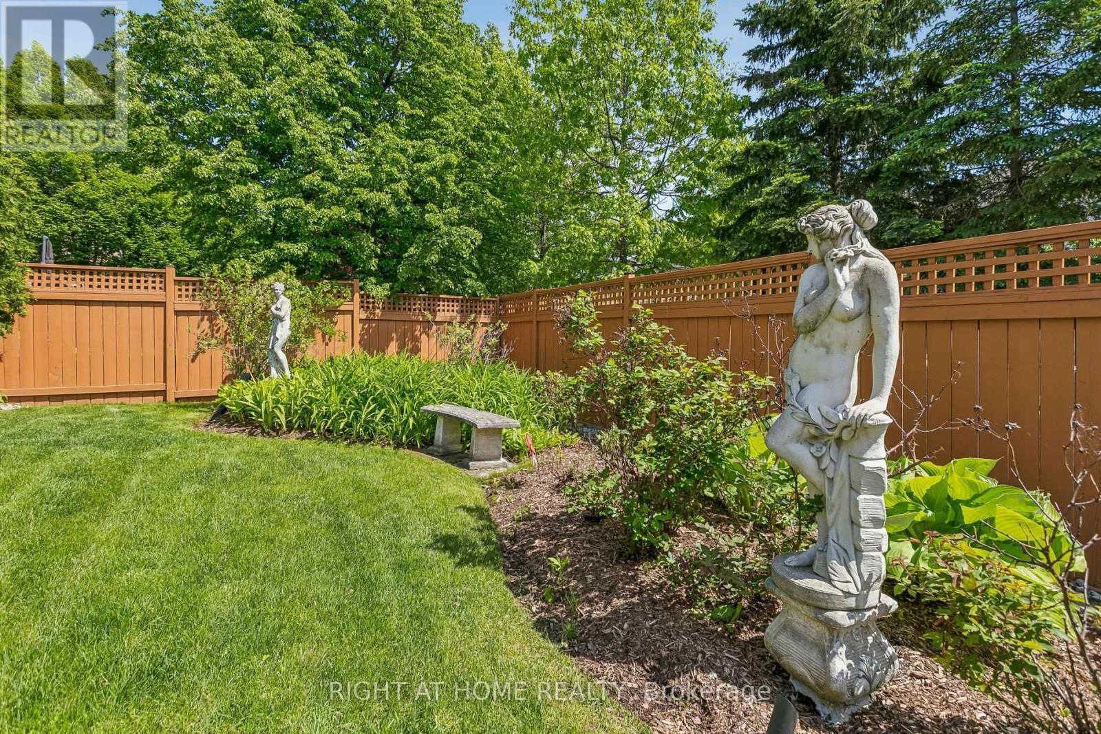 4263 Couples Crescent, Burlington, ON