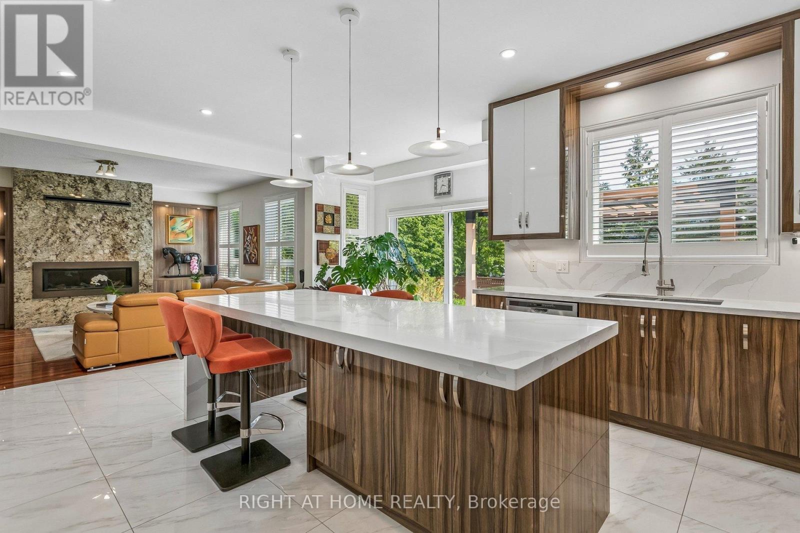 4263 Couples Crescent, Burlington, ON