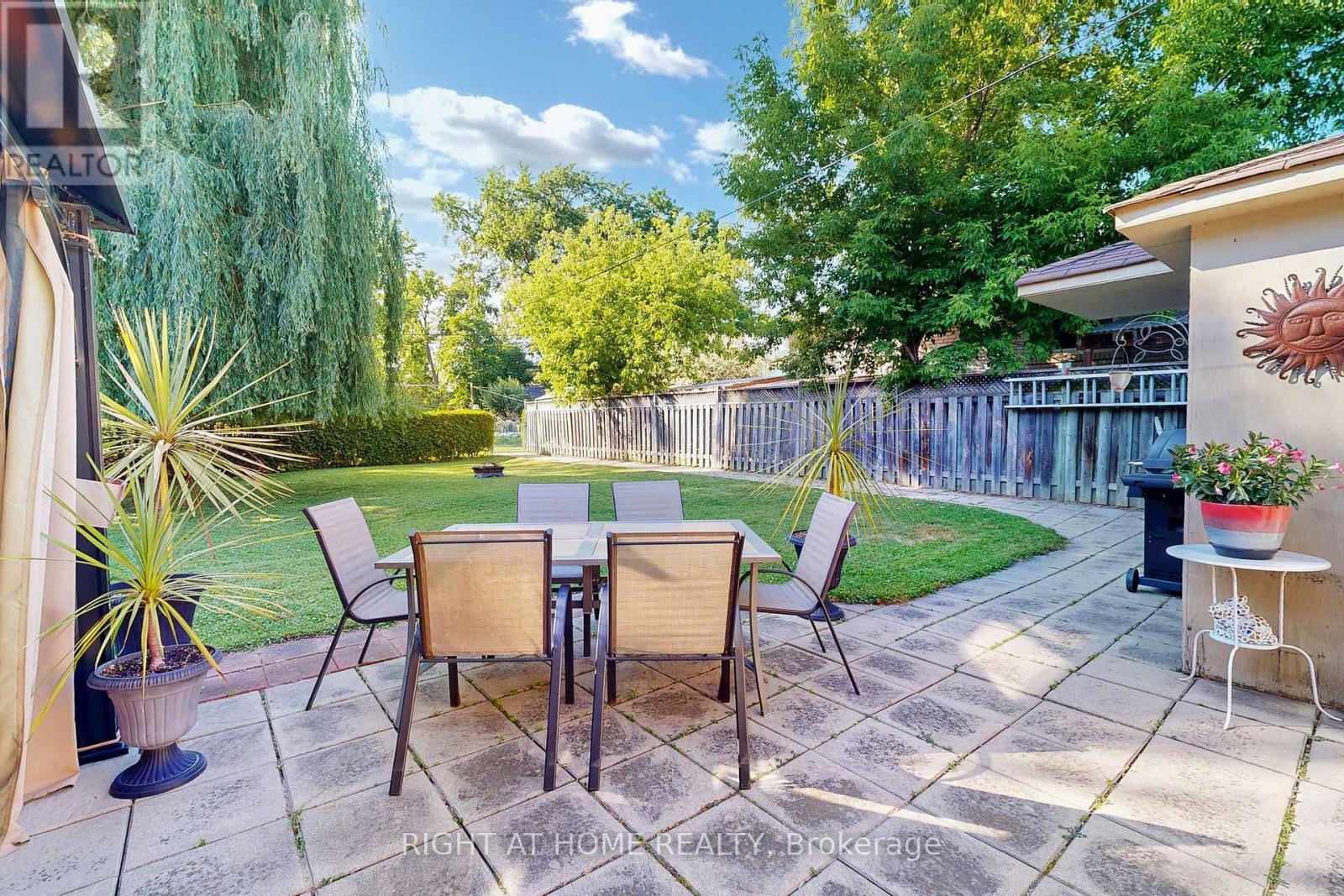 907 Fourth Street, Mississauga, ON - Outdoor With Deck Patio Veranda