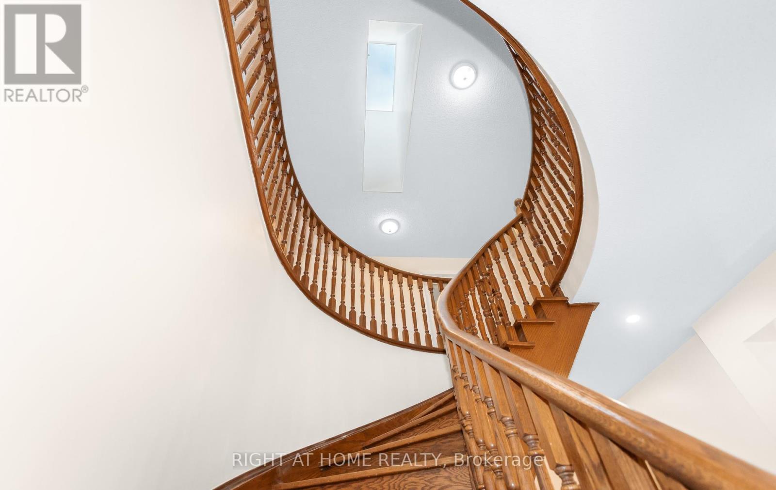 3081 Baron Drive, Mississauga, ON - Indoor Photo Showing Other Room