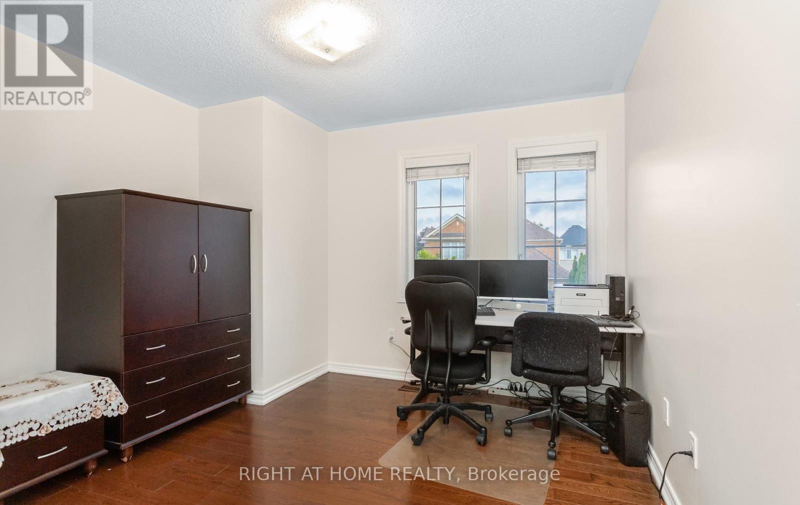 3081 Baron Drive, Mississauga, ON - Indoor Photo Showing Other Room