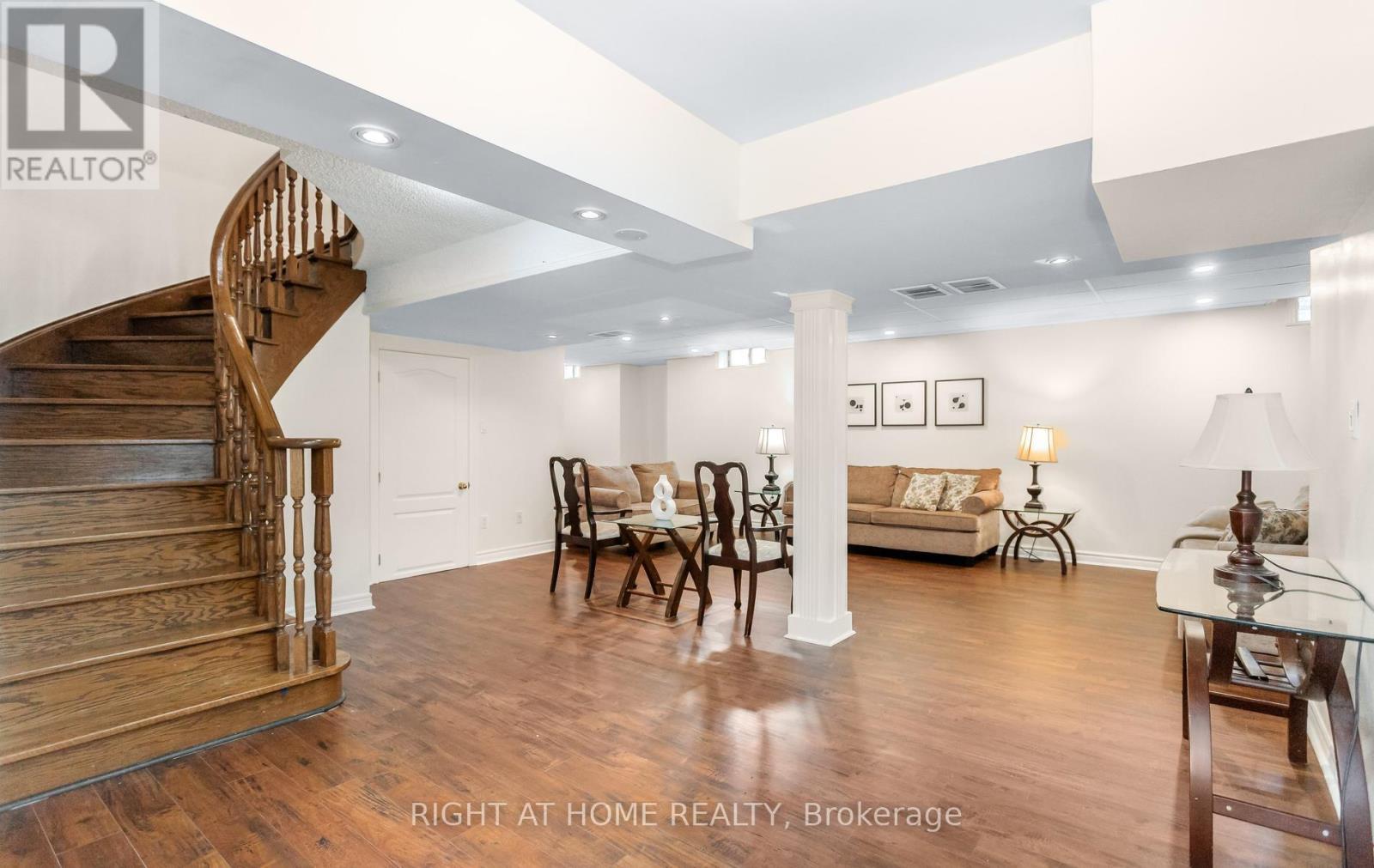 3081 Baron Drive, Mississauga, ON - Indoor