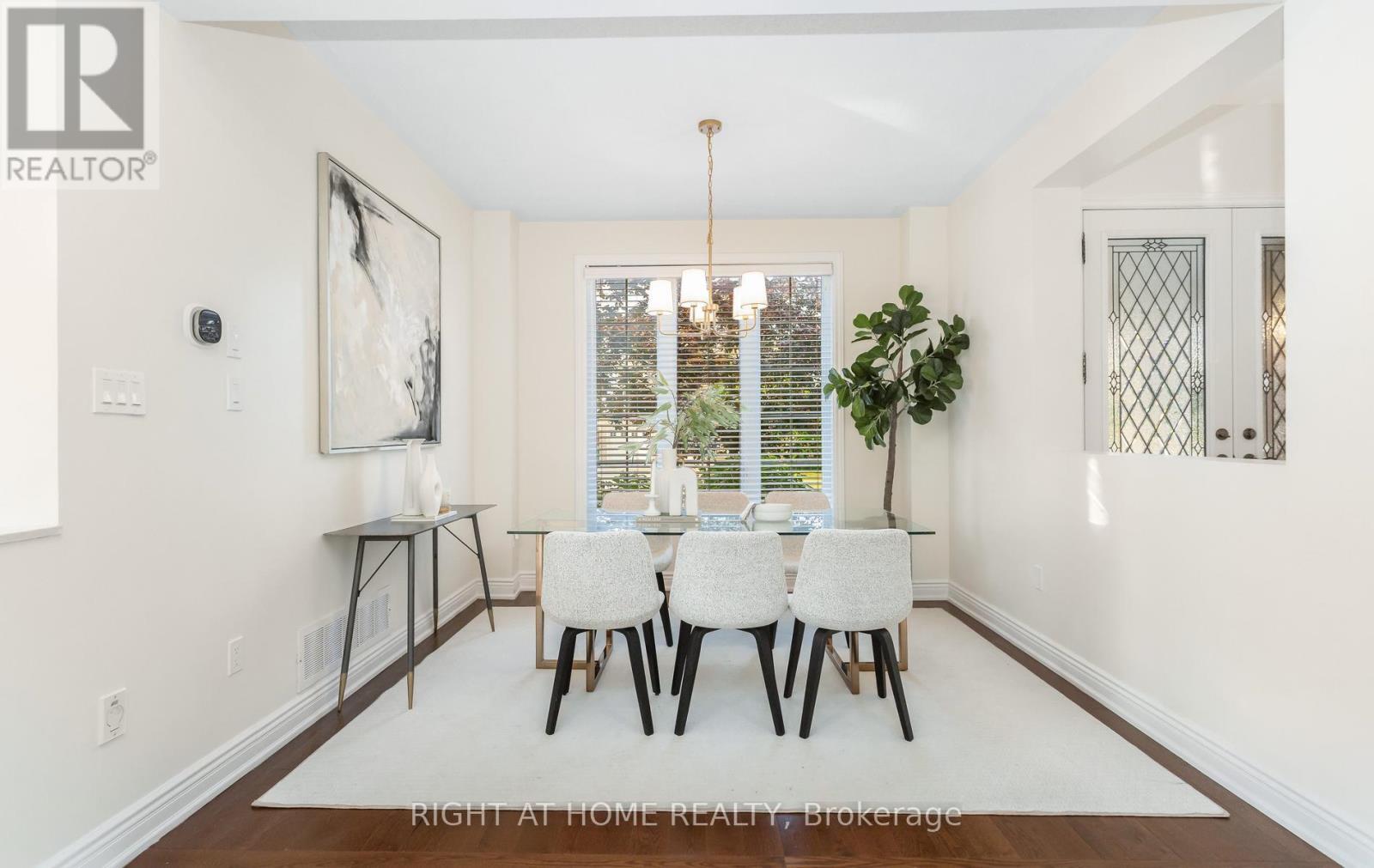 3081 Baron Drive, Mississauga, ON - Indoor