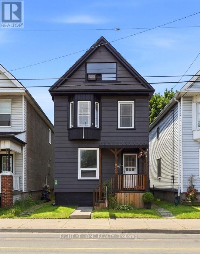 522 Cannon Street E, Hamilton, ON - Outdoor