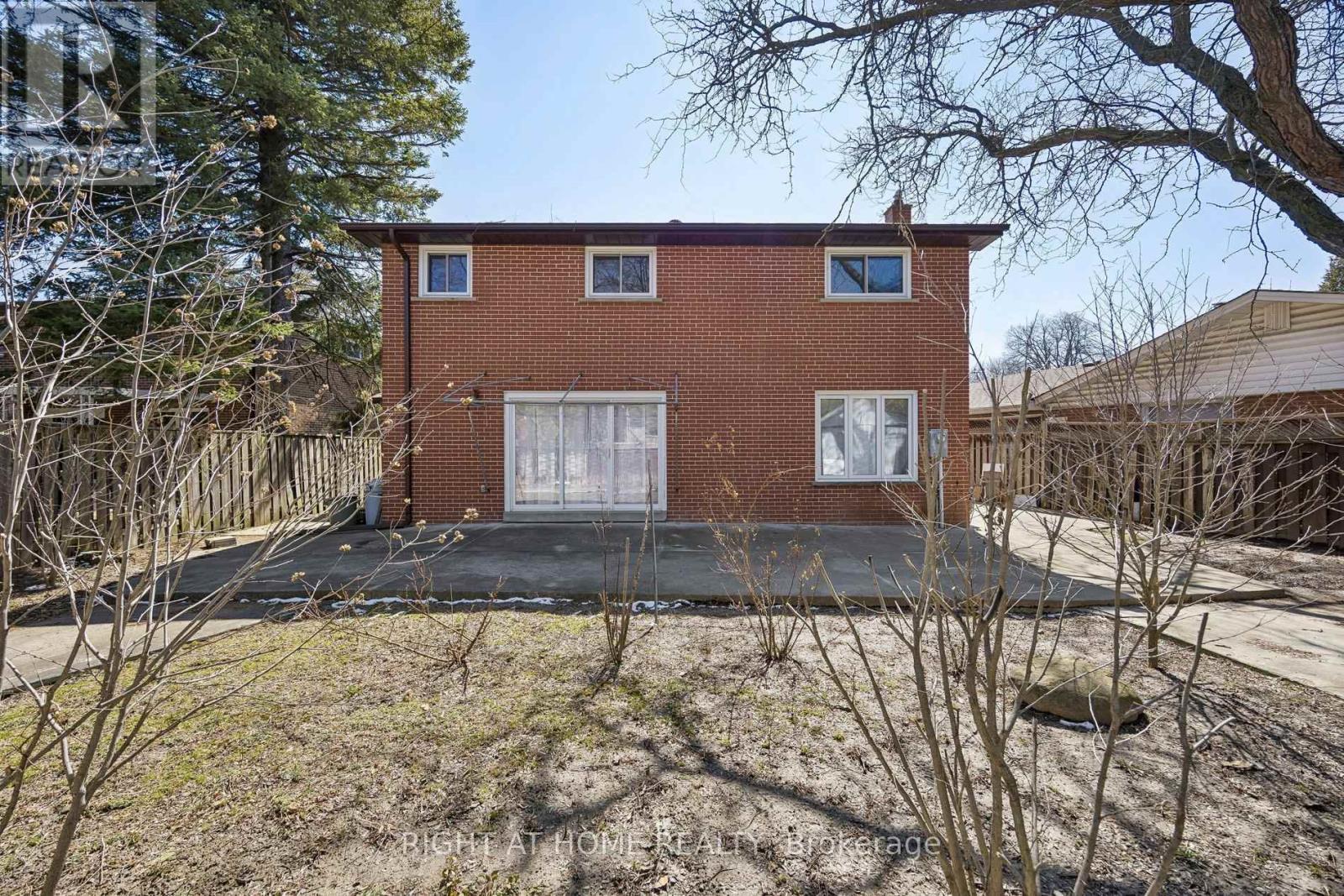 46 Tidefall Drive, Toronto, ON - Outdoor