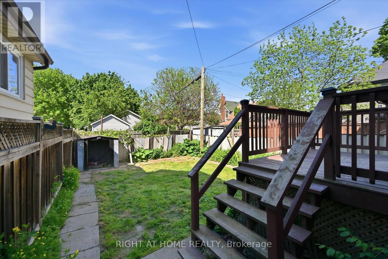 343 Cumberland Avenue, Hamilton, ON - Outdoor