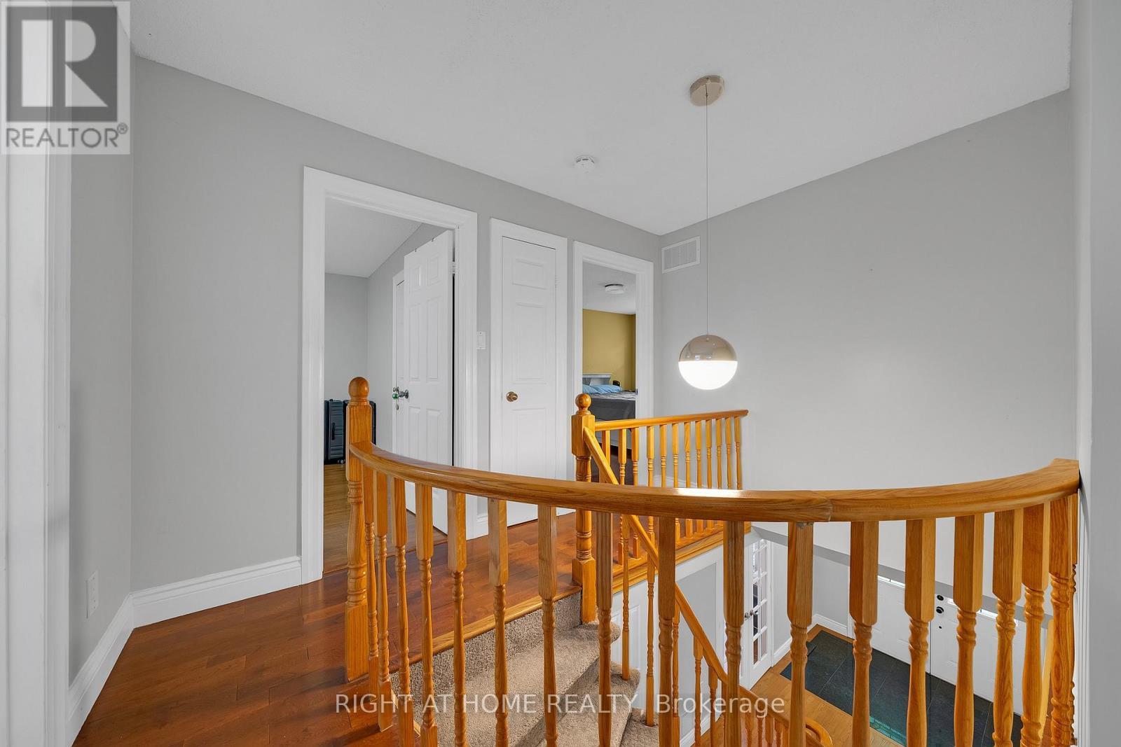 2573 Oshkin Court, Mississauga, ON - Indoor Photo Showing Other Room