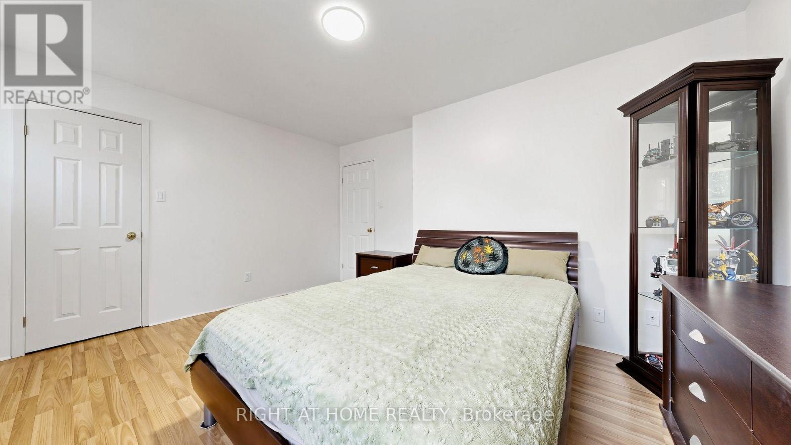 4 Harper Way, Markham, ON - Indoor Photo Showing Bedroom