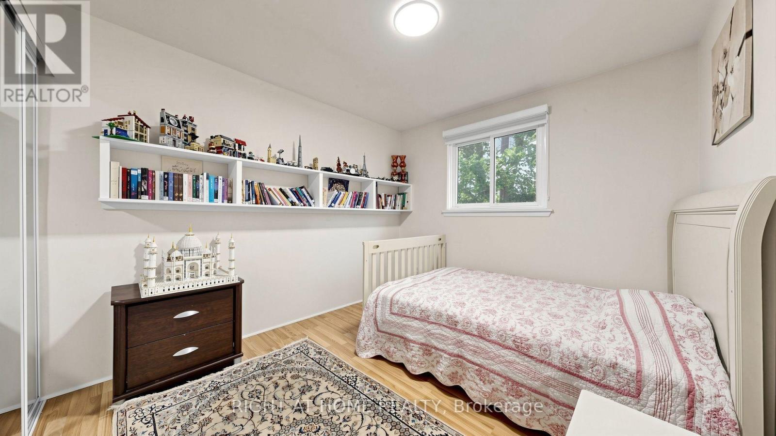 4 Harper Way, Markham, ON - Indoor Photo Showing Bedroom