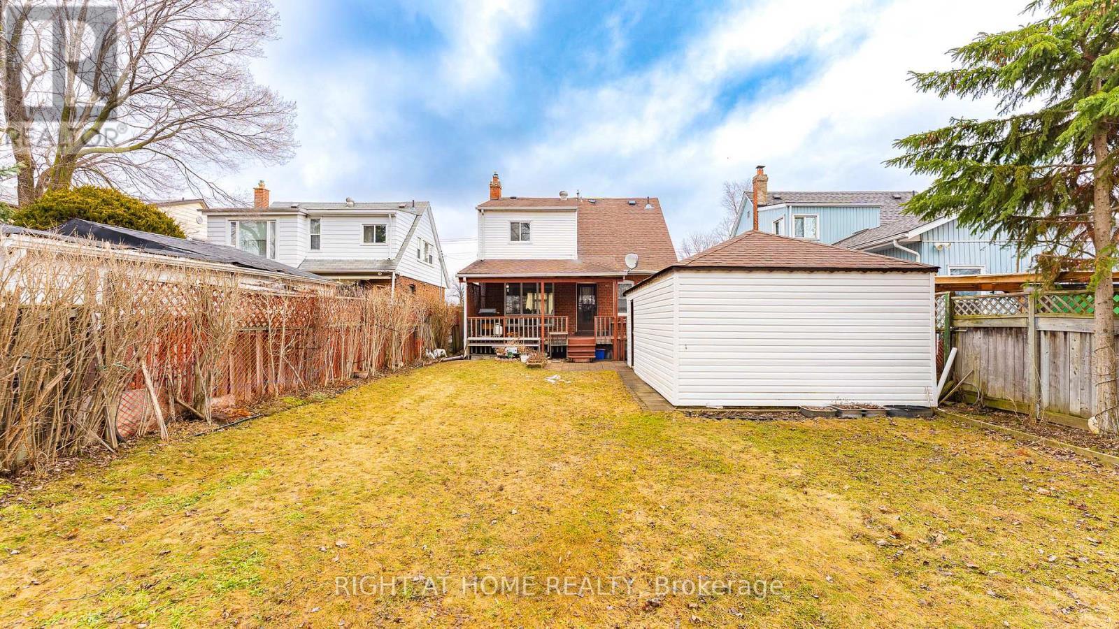 82 Tower Drive, Toronto, ON - Outdoor