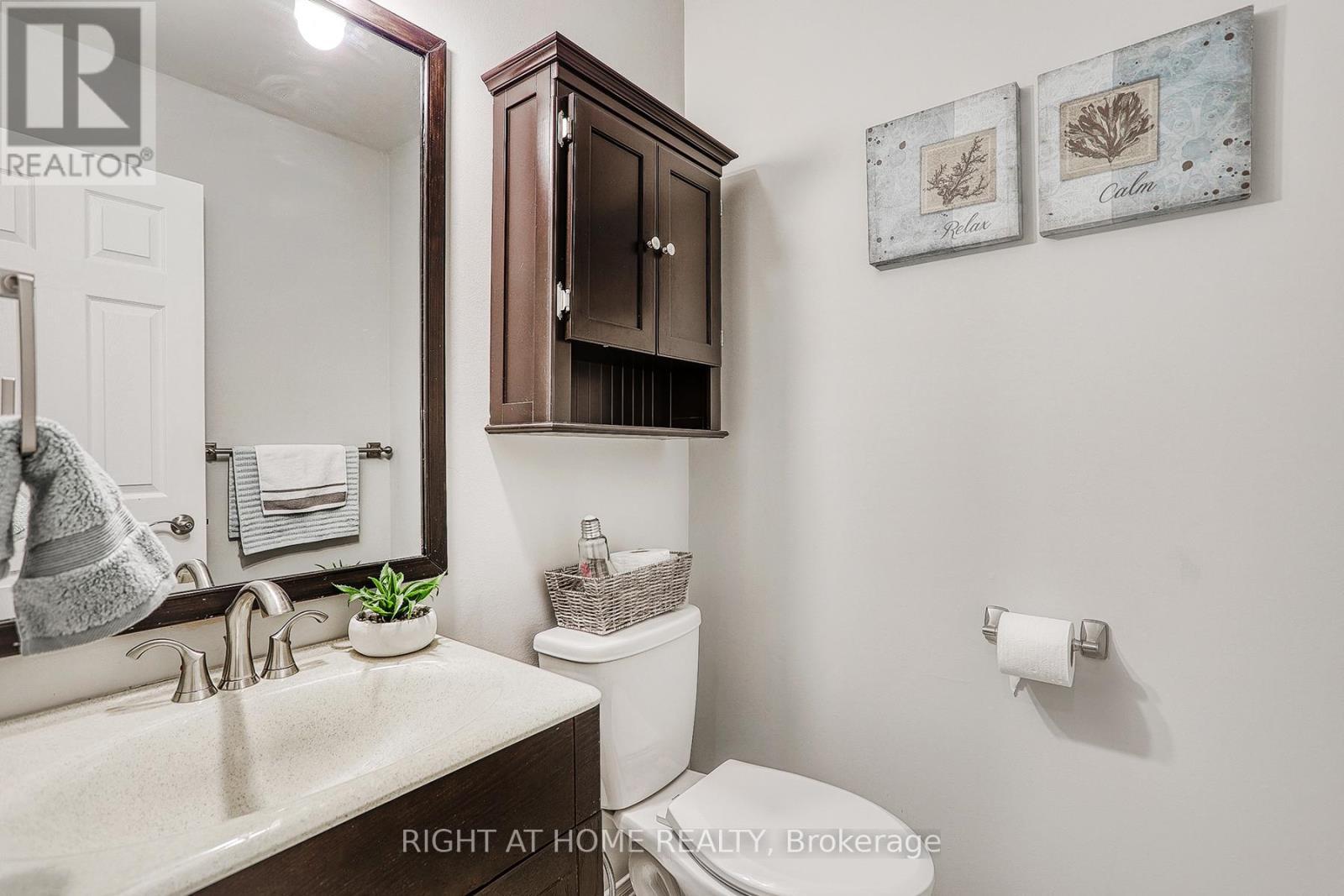 75 Carpendale Crescent, Ajax, ON - Indoor Photo Showing Bathroom