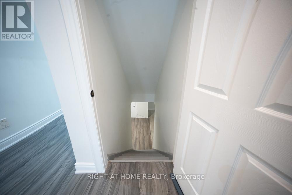 2088 Perran Drive, Mississauga, ON - Indoor Photo Showing Other Room