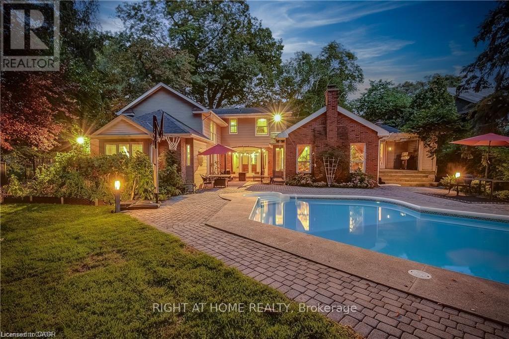 3021 Lakeshore Road, Burlington, ON - Outdoor With In Ground Pool