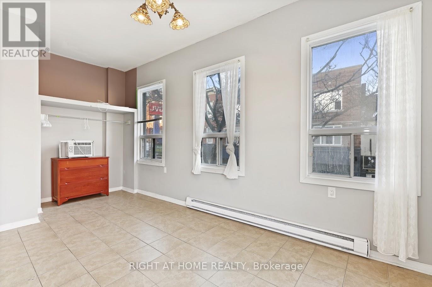 238 King Street E, Hamilton, ON