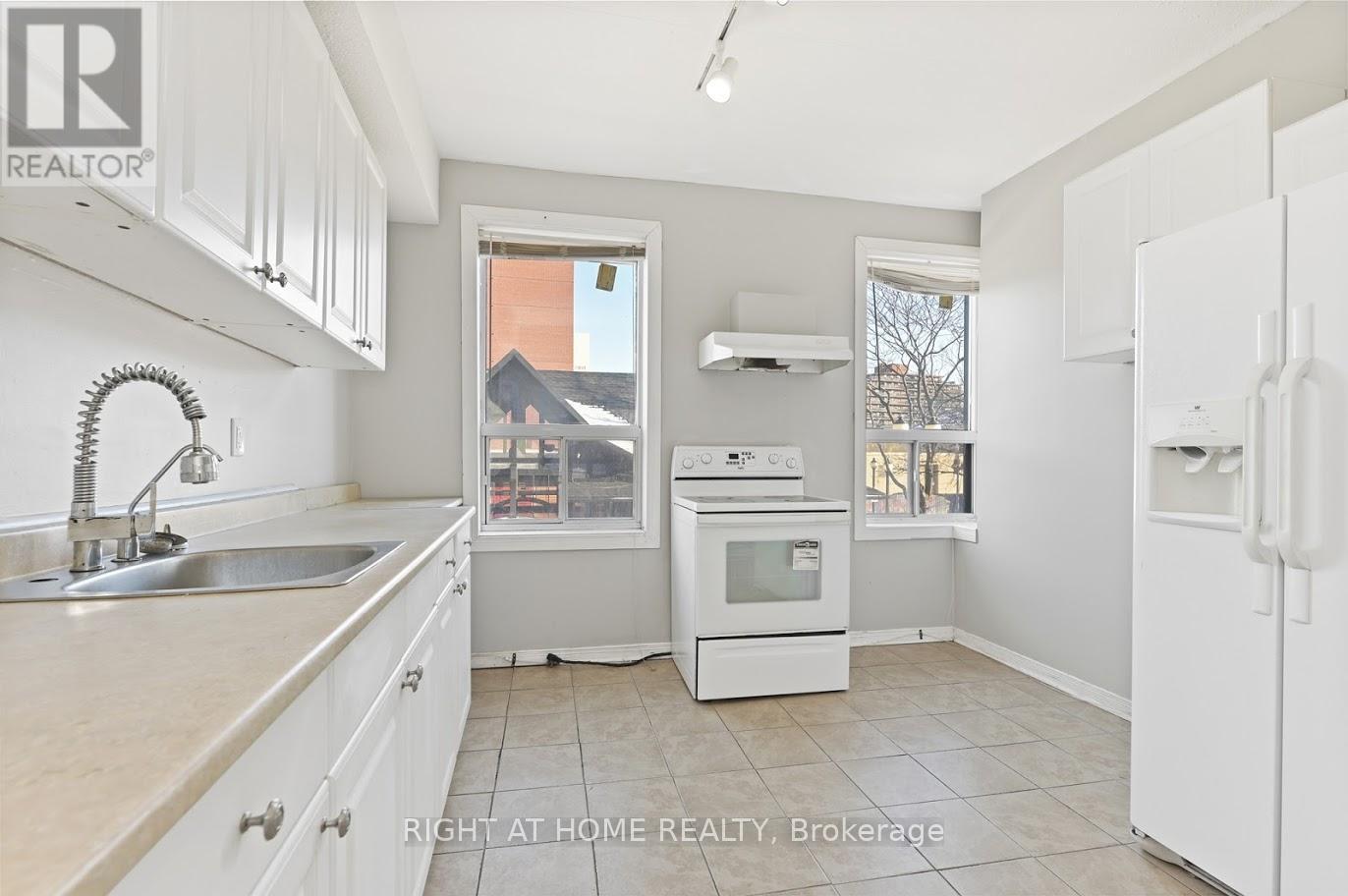 238 King Street E, Hamilton, ON