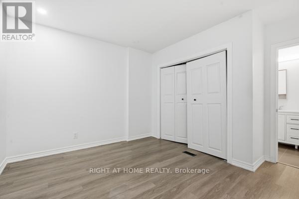 200 Gary Drive, Toronto, ON - Indoor Photo Showing Other Room