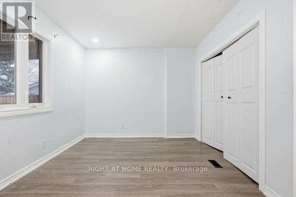 200 Gary Drive, Toronto, ON - Indoor Photo Showing Other Room