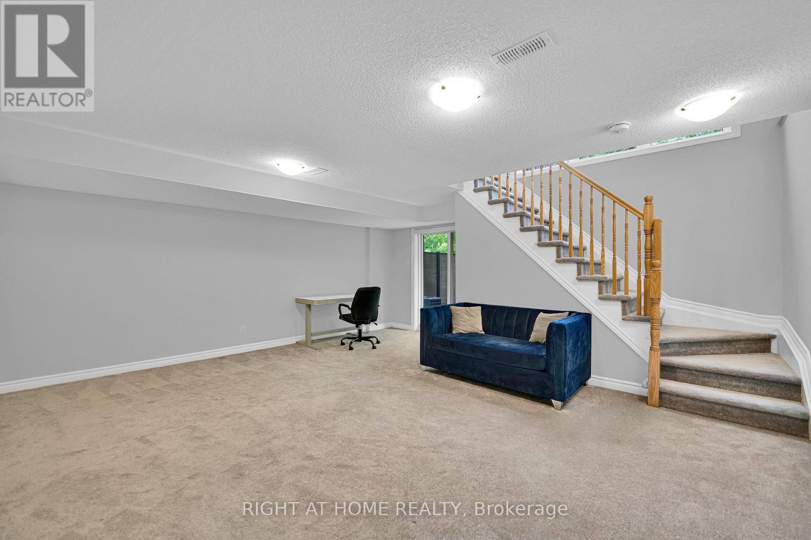 720 Dearborn, Ottawa, ON - Indoor Photo Showing Other Room
