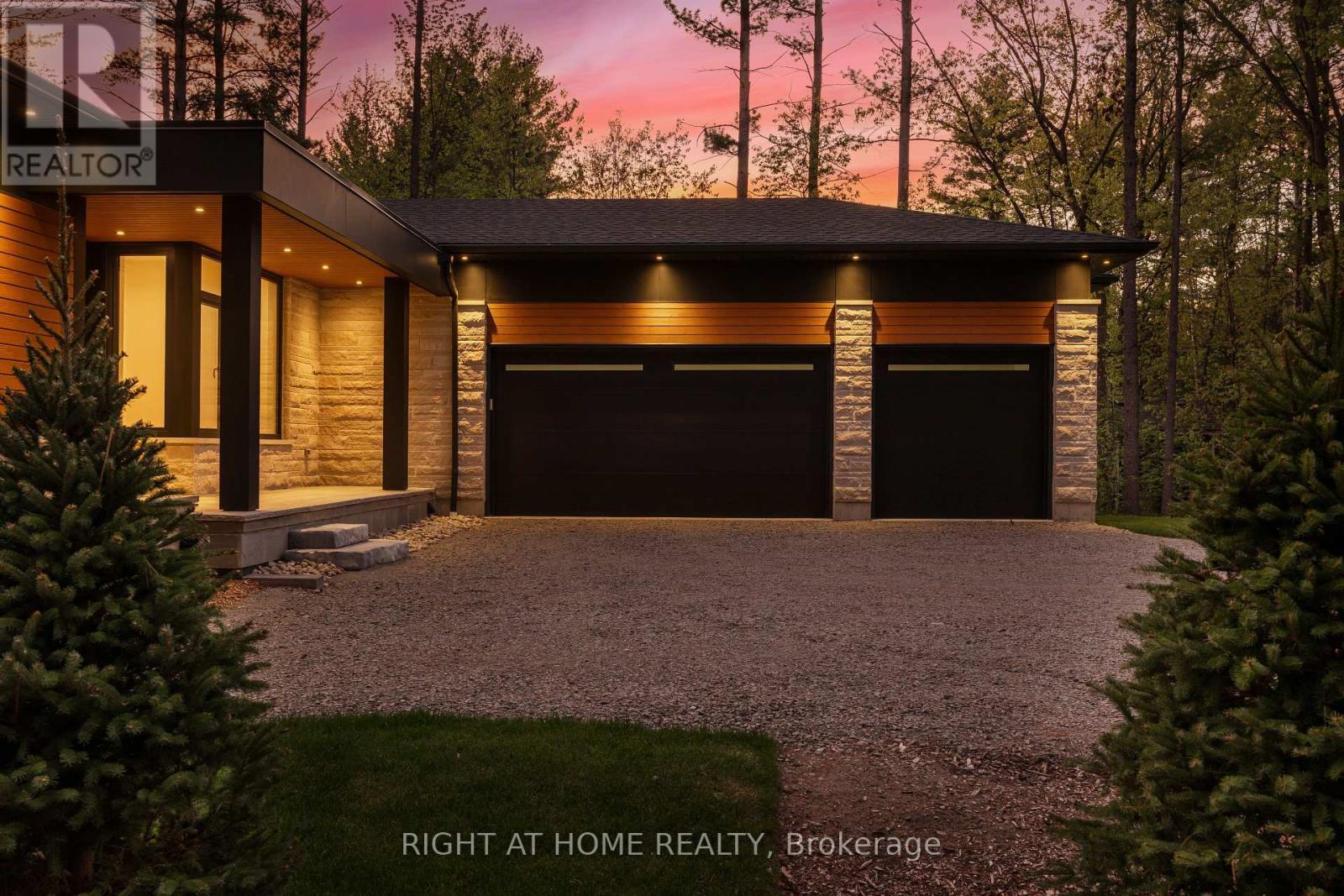 1318 Tiny Beaches Road S, Tiny, ON - Outdoor