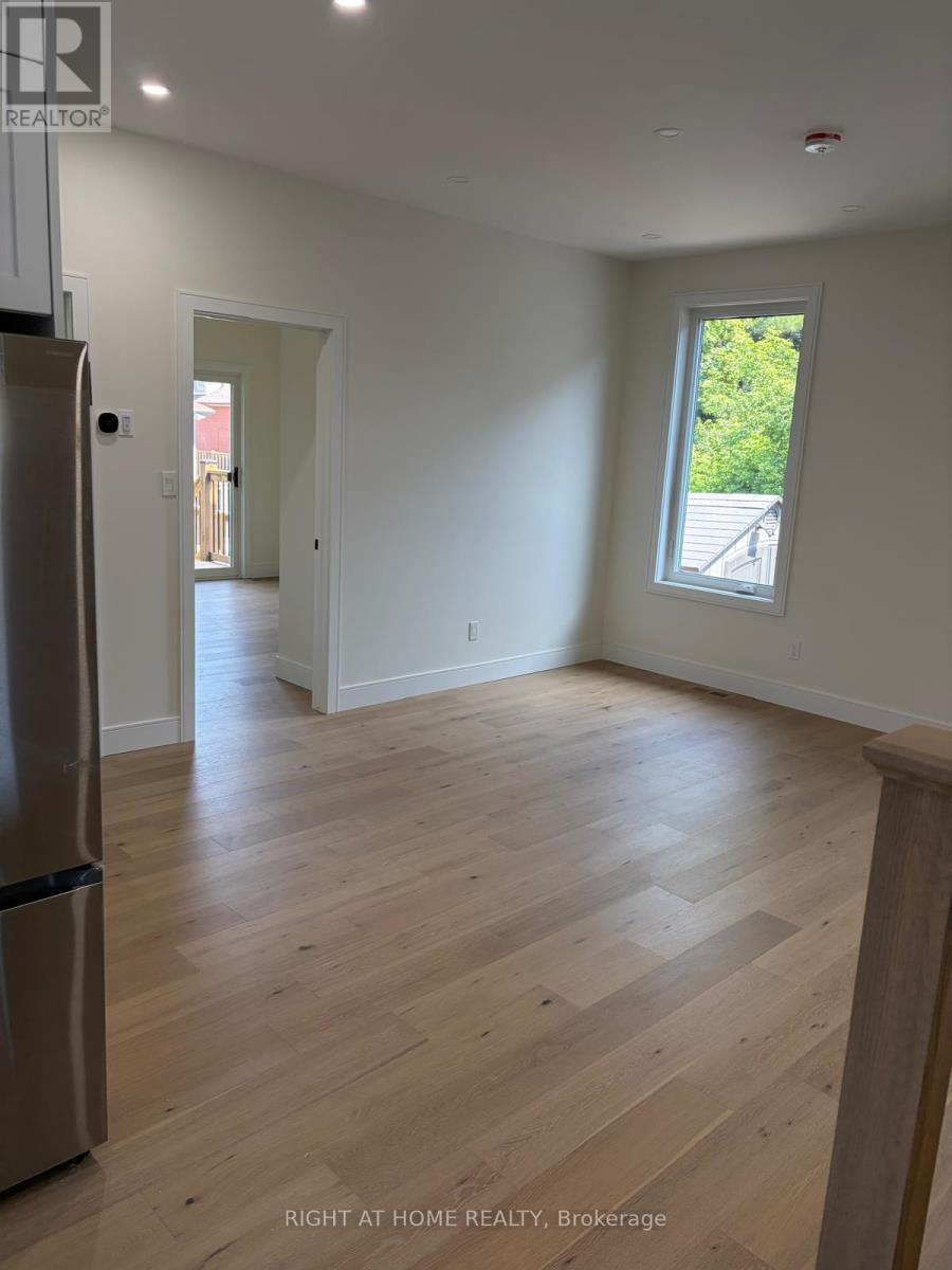 376 Mitchell Avenue, Oshawa, ON - Indoor Photo Showing Other Room
