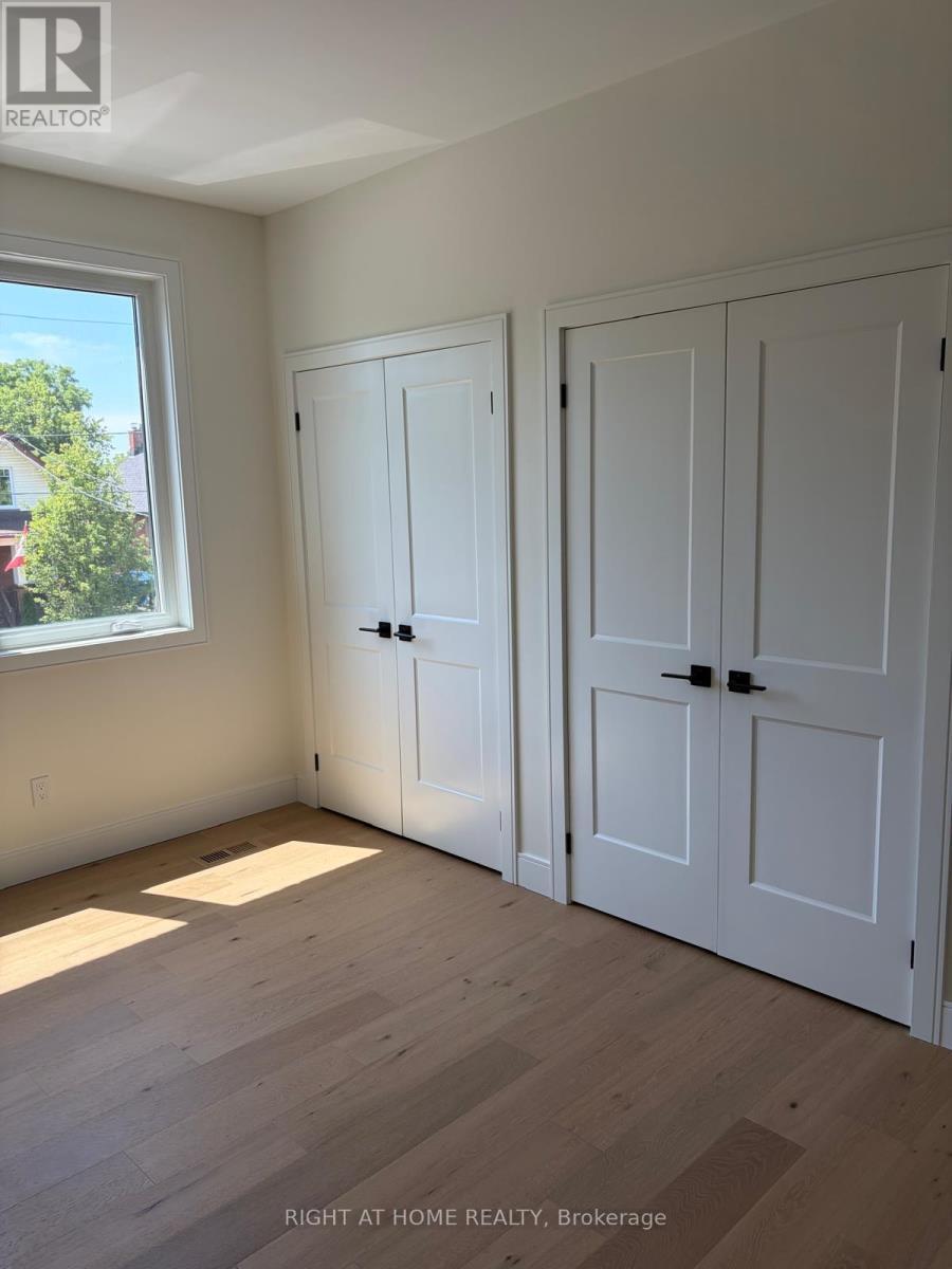 376 Mitchell Avenue, Oshawa, ON - Indoor Photo Showing Other Room