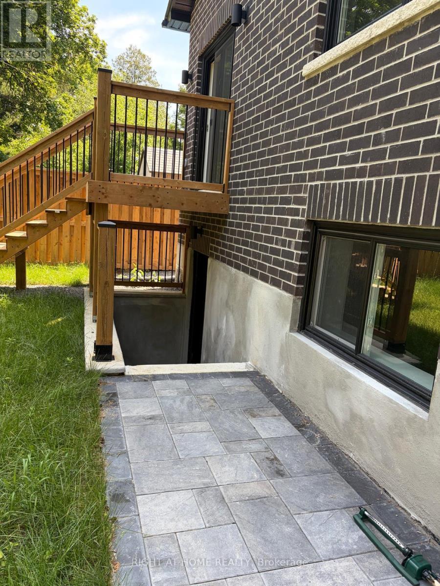 376 Mitchell Avenue, Oshawa, ON - Outdoor With Exterior