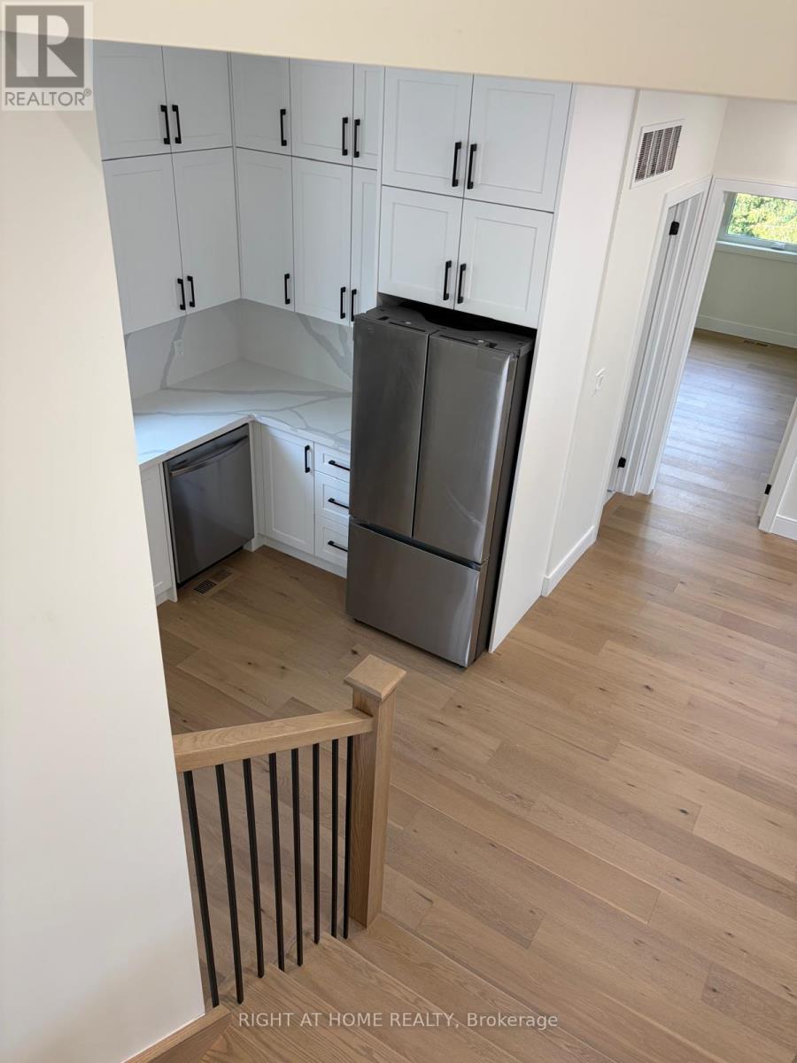 376 Mitchell Avenue, Oshawa, ON - Indoor Photo Showing Other Room