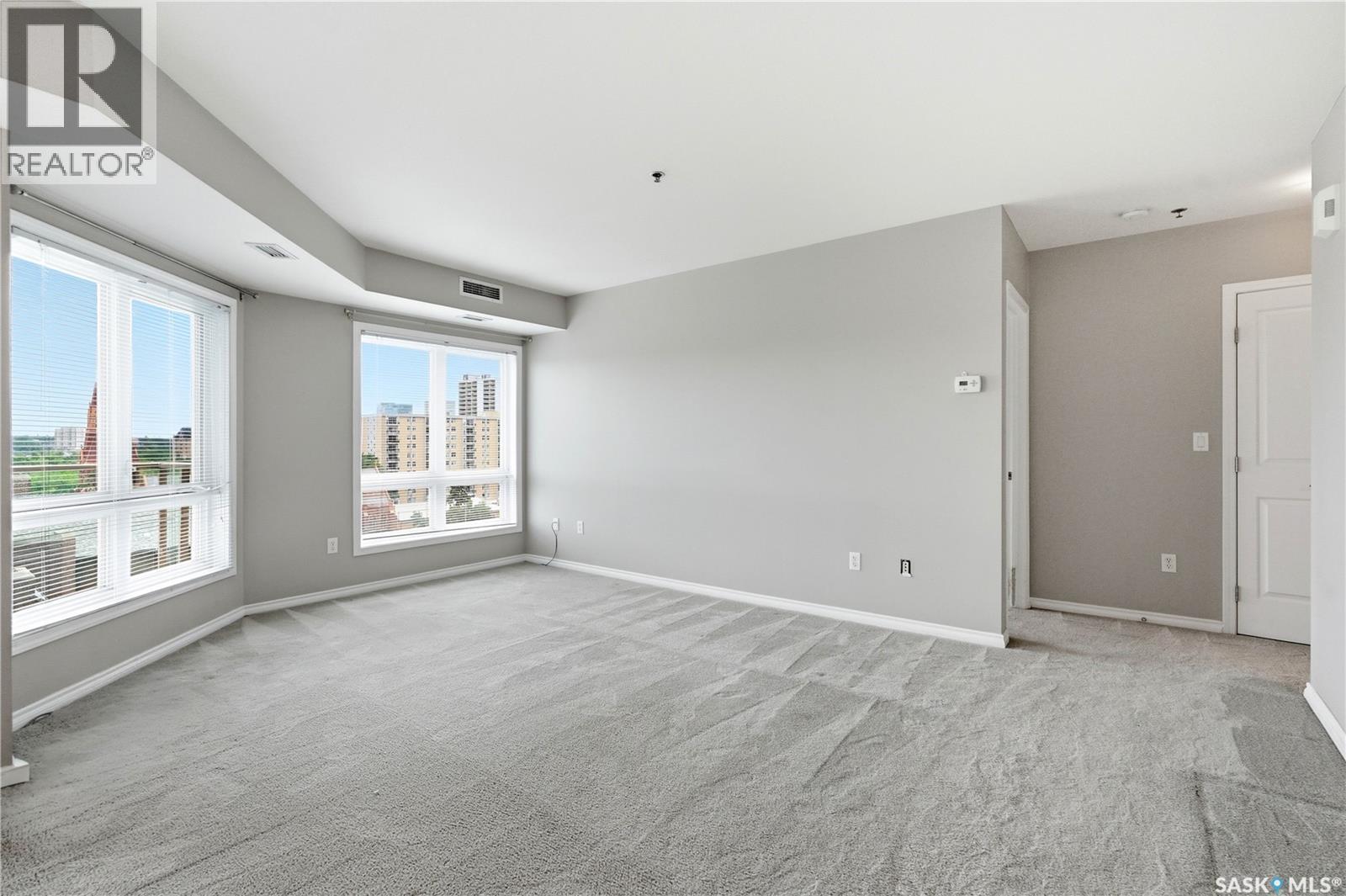 802 902 Spadina Crescent E, Saskatoon, SK - Indoor Photo Showing Other Room
