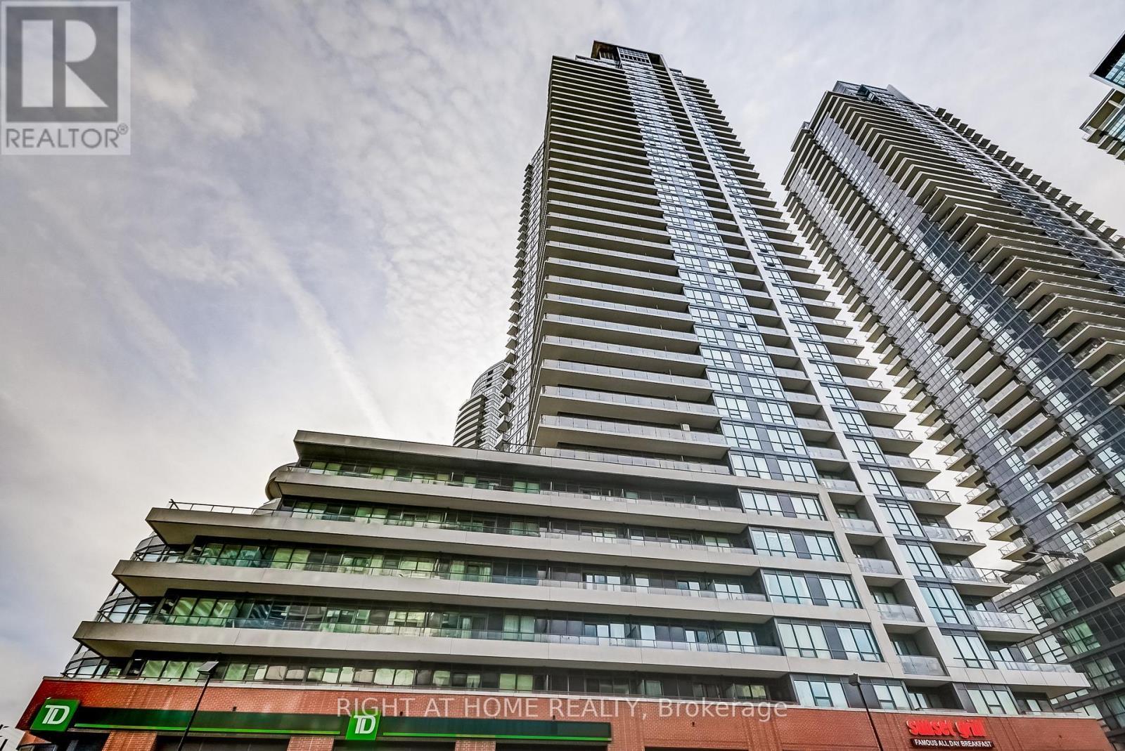 2212 Lake Shore Blvd West - 2710 - 2212 Lake Shore Boulevard W, Toronto, ON - Outdoor With Balcony With Facade