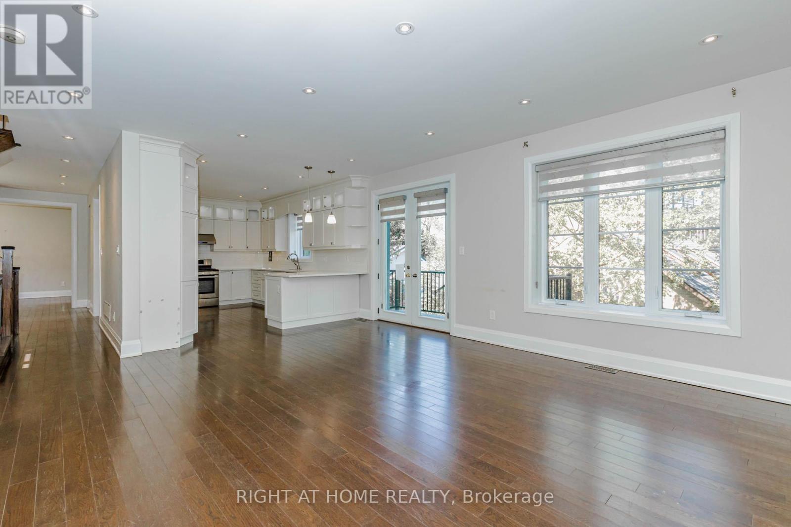 146 Colonel Danforth Trail, Toronto, ON - Indoor Photo Showing Other Room