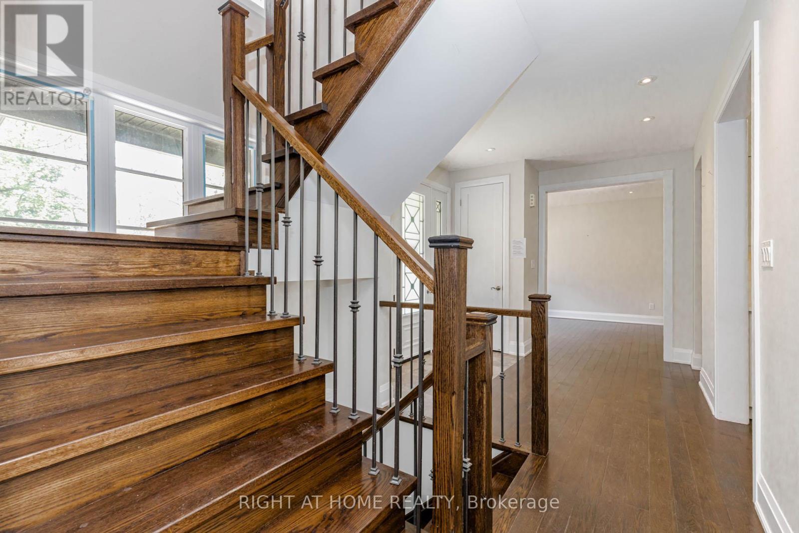 146 Colonel Danforth Trail, Toronto, ON - Indoor Photo Showing Other Room
