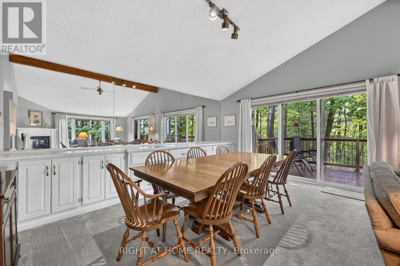 5 Pine Point, Oro-Medonte, ON - Indoor Photo Showing Dining Room