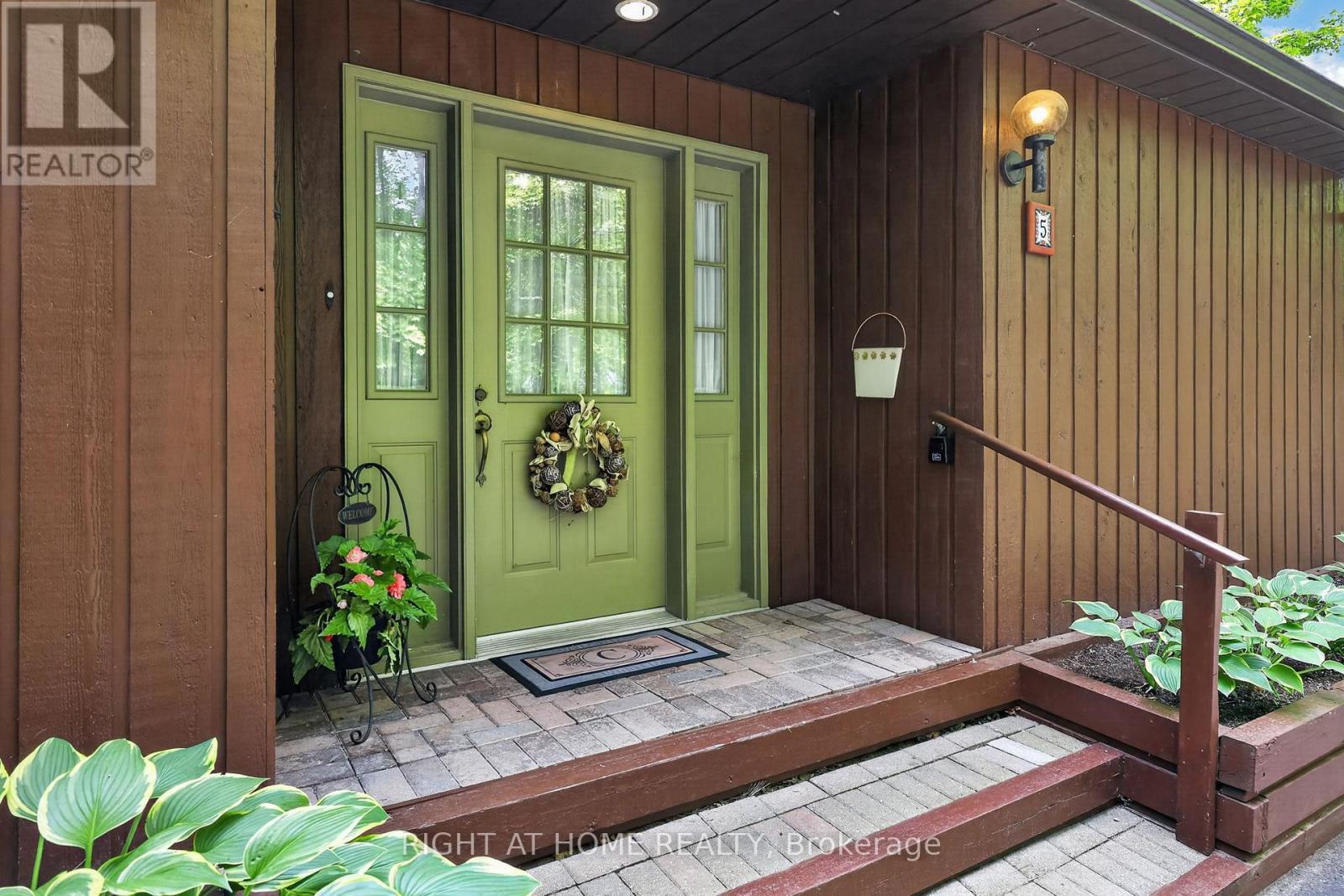 5 Pine Point, Oro-Medonte, ON - Outdoor With Deck Patio Veranda With Exterior